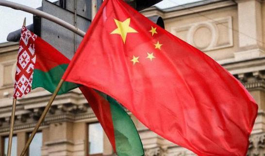 中国与白俄罗斯计划在"巨石"工业园内投建抗新冠肺炎胶囊企业